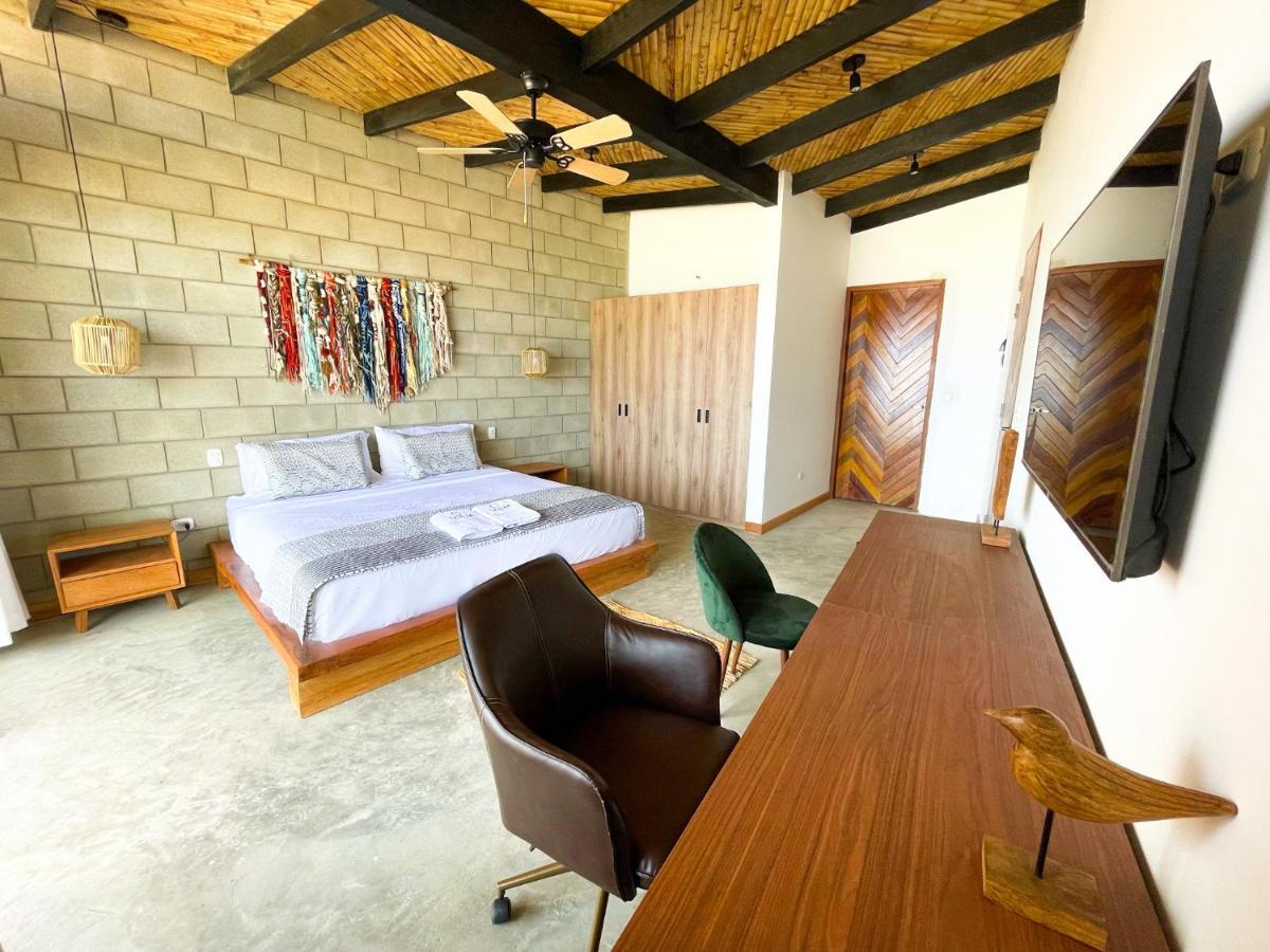 Diem Vichayito Beachfront Eco-Luxury Bagian luar foto