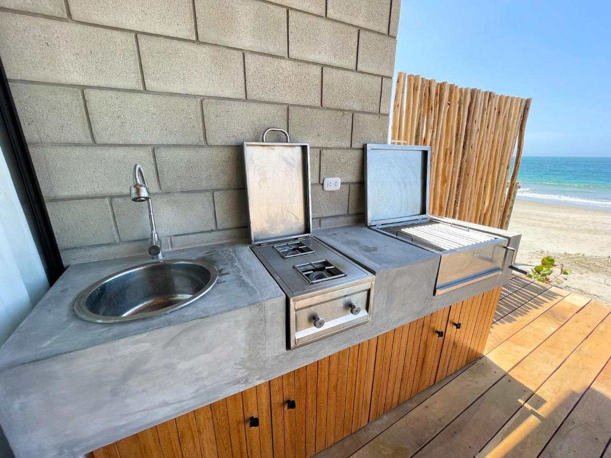 Diem Vichayito Beachfront Eco-Luxury Bagian luar foto