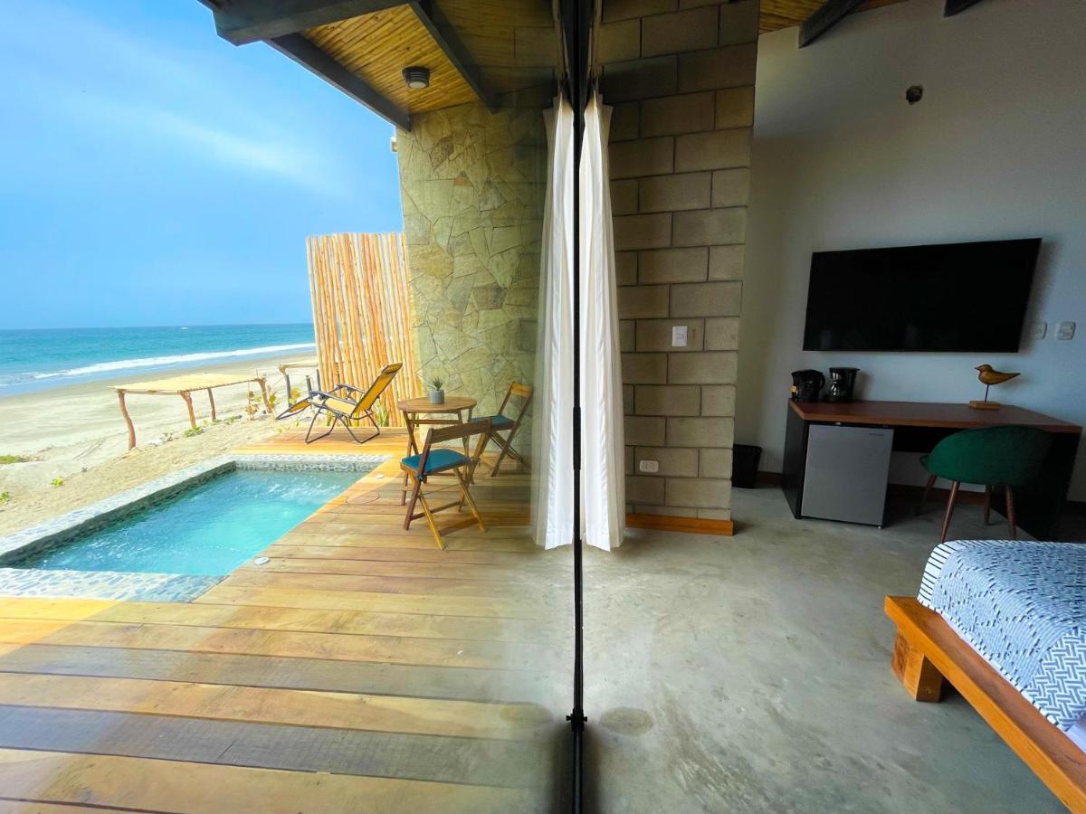 Diem Vichayito Beachfront Eco-Luxury Bagian luar foto