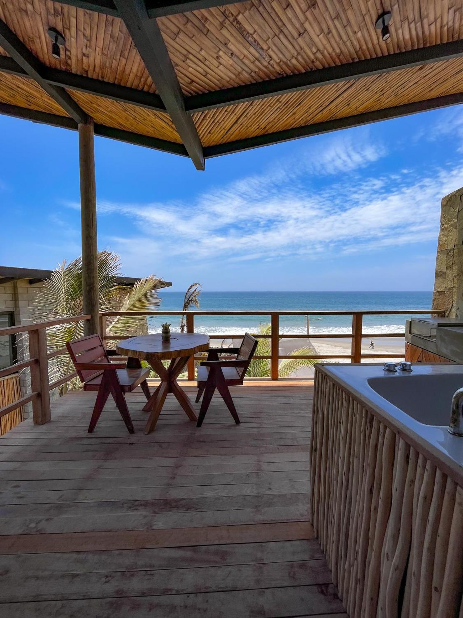 Diem Vichayito Beachfront Eco-Luxury Bagian luar foto