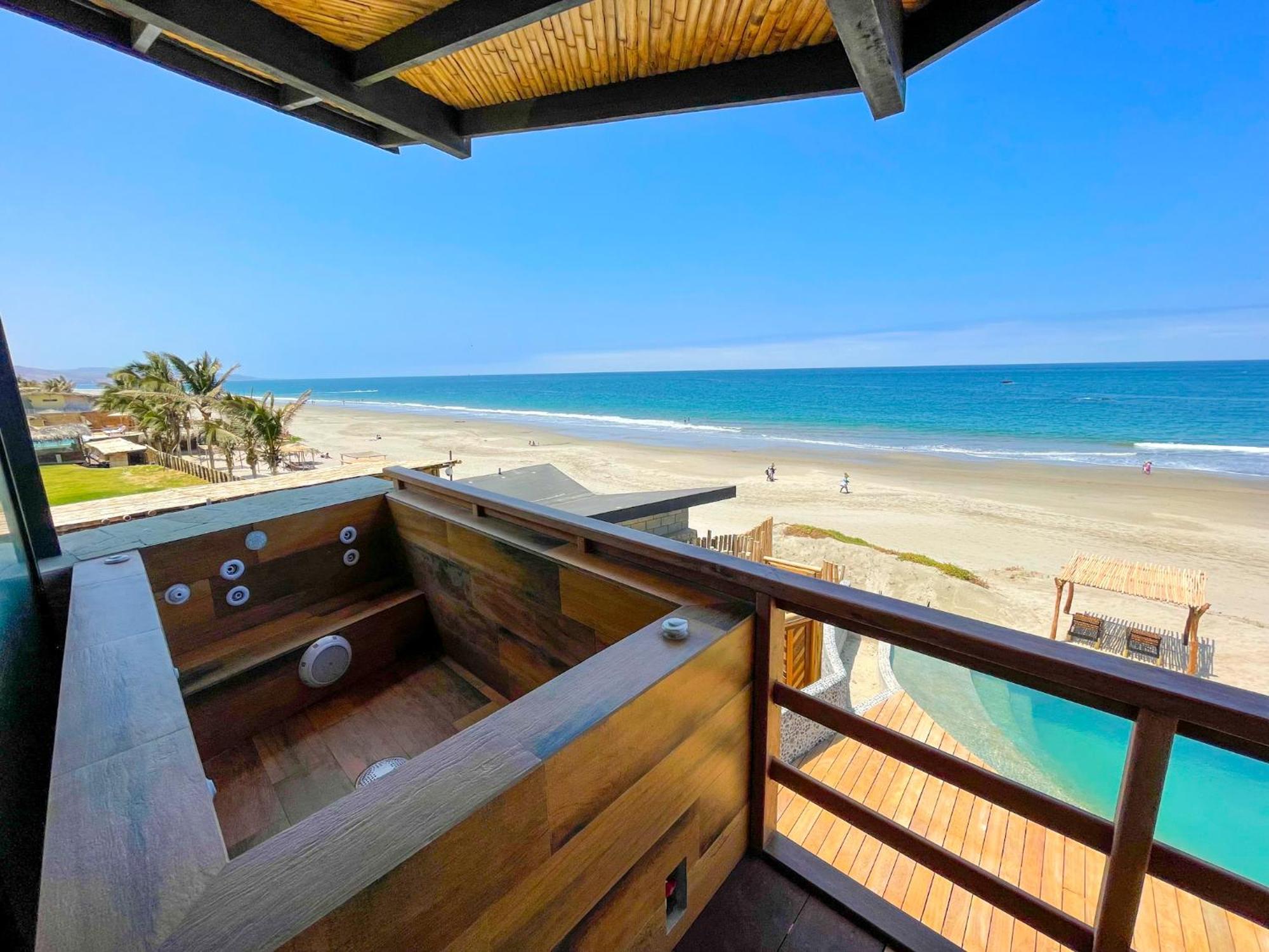 Diem Vichayito Beachfront Eco-Luxury Bagian luar foto