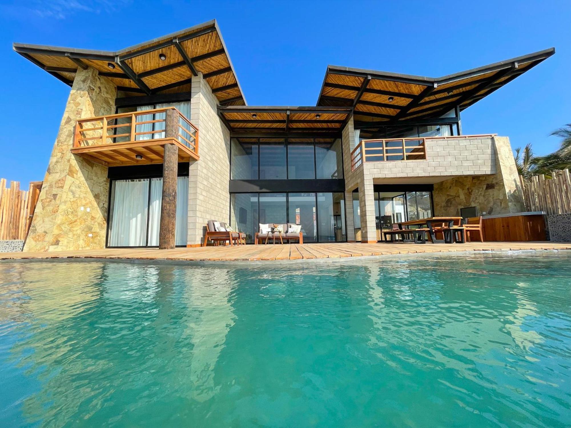 Diem Vichayito Beachfront Eco-Luxury Ruang foto