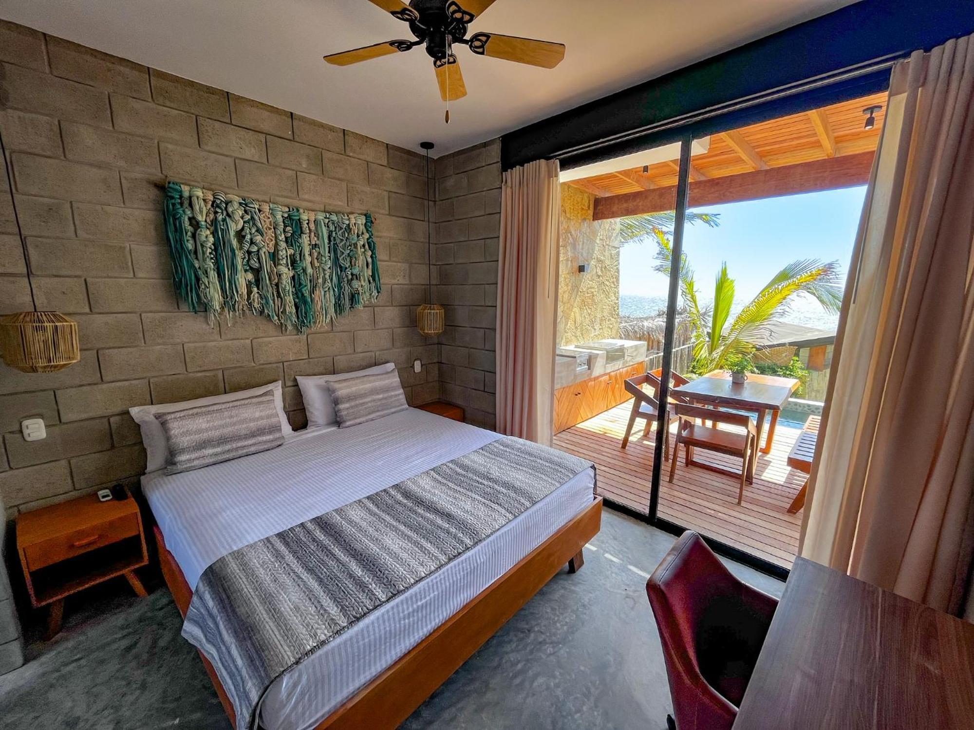 Diem Vichayito Beachfront Eco-Luxury Bagian luar foto