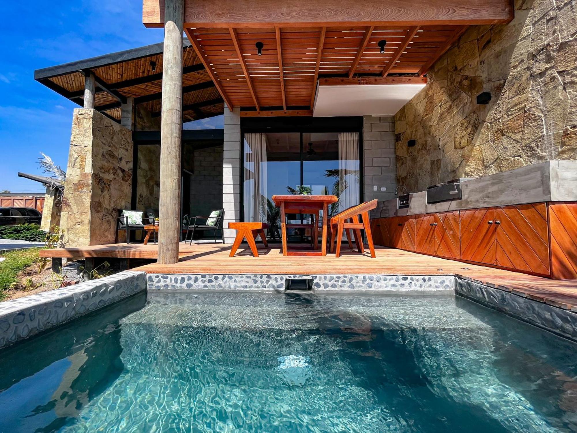 Diem Vichayito Beachfront Eco-Luxury Bagian luar foto