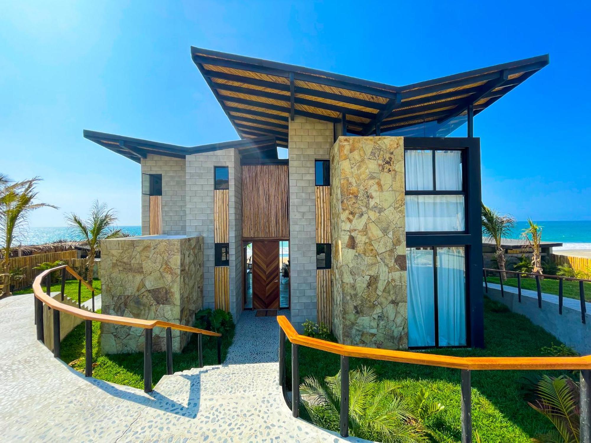 Diem Vichayito Beachfront Eco-Luxury Ruang foto